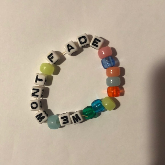 RAVE KANDI BRACELET - Picture 1 of 1